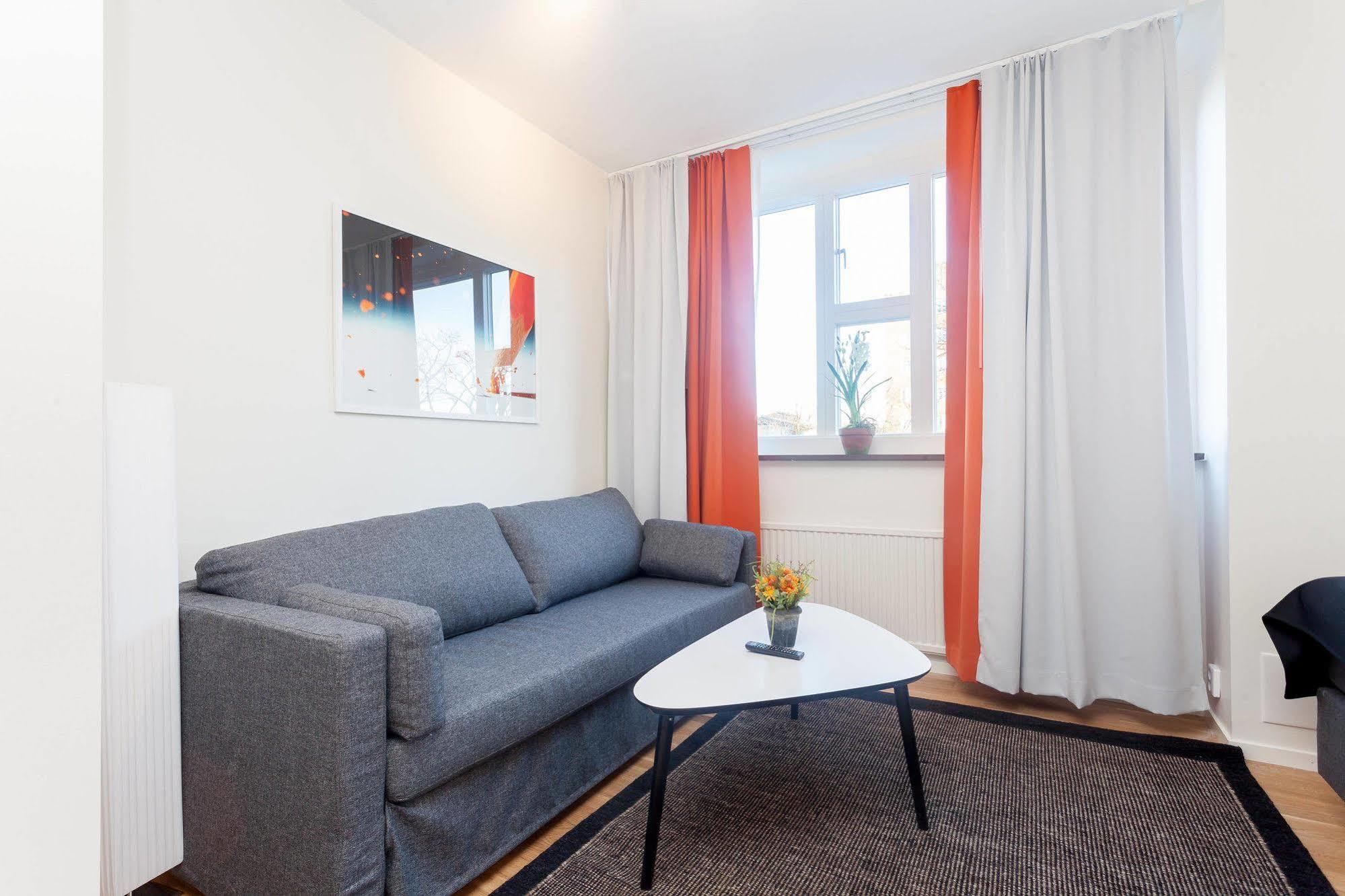 Apartdirect โซลนา ภายนอก รูปภาพ