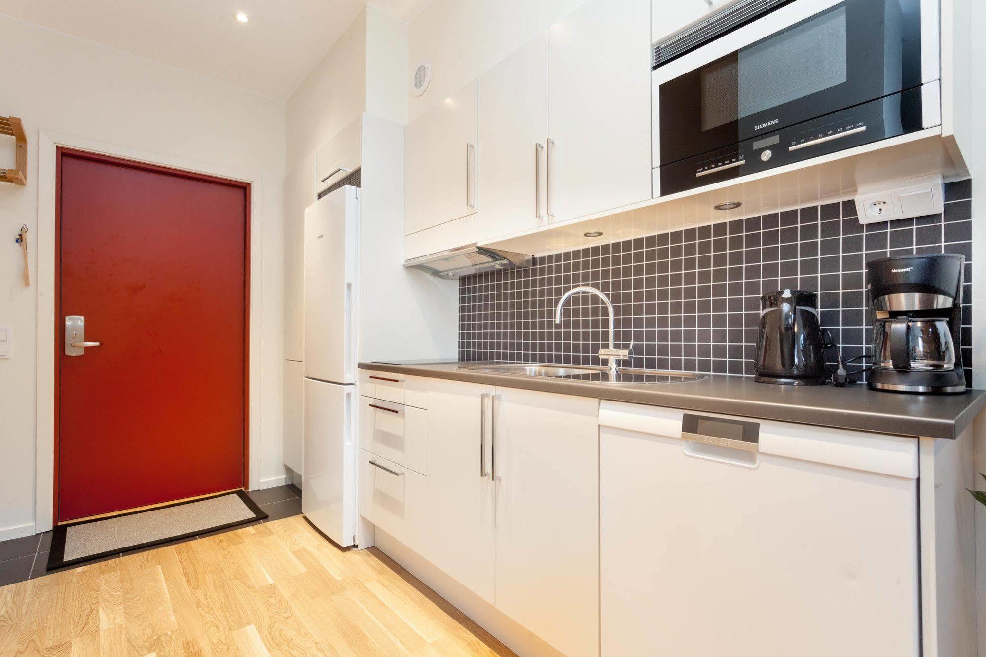 Apartdirect โซลนา ภายนอก รูปภาพ